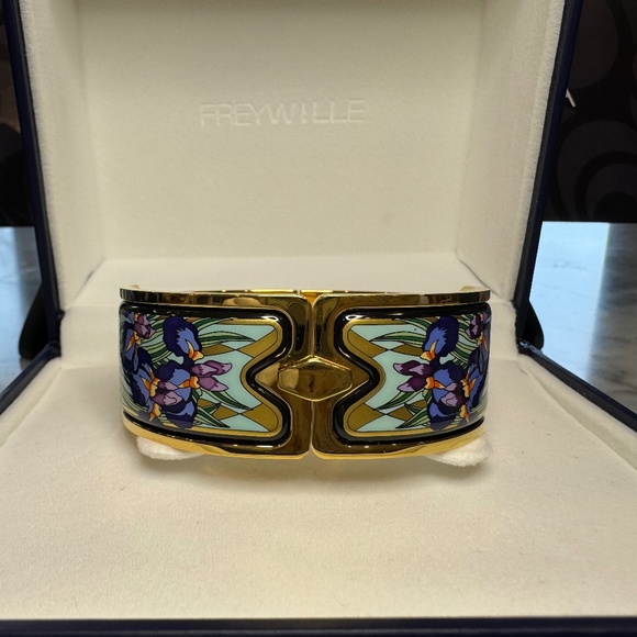 💕HOST PICK💕Frey Wille Royal Clasp Gold Enamel Bangle Claude Monet "Iris". - Picture 1 of 15